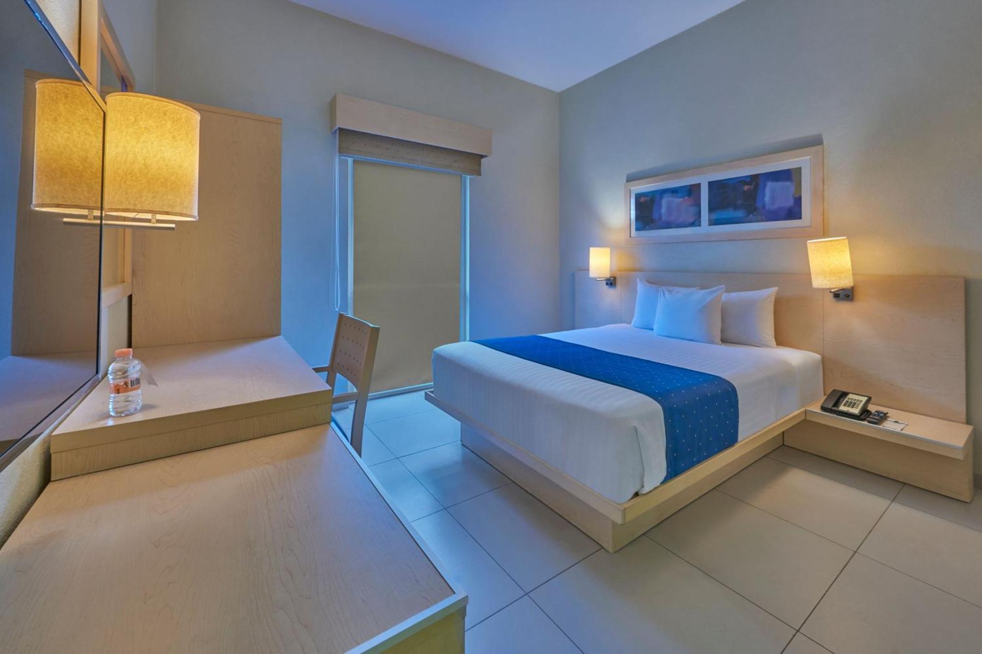 City Express By Marriott Playa Del Carmen Ngoại thất bức ảnh