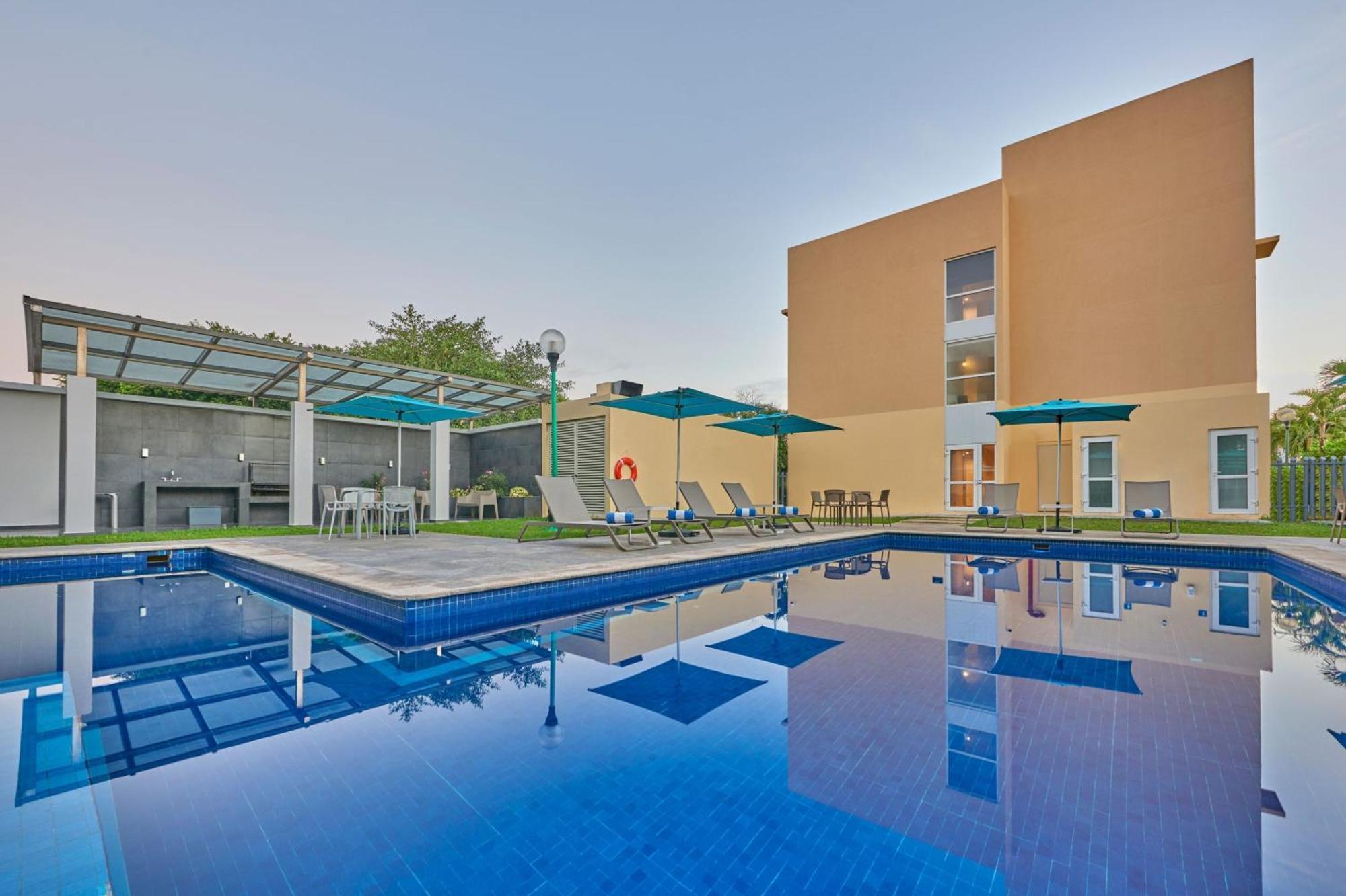 City Express By Marriott Playa Del Carmen Ngoại thất bức ảnh