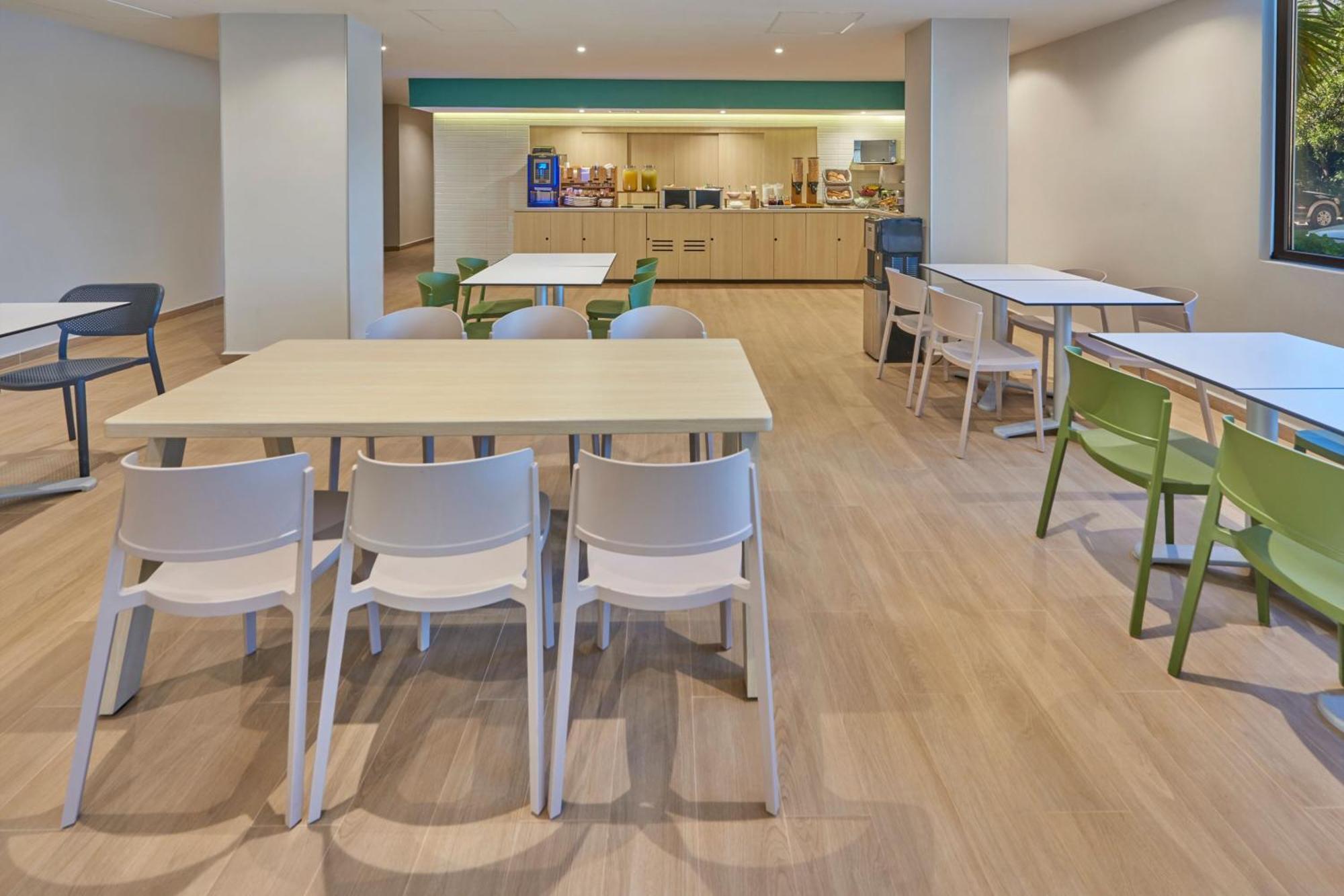 City Express By Marriott Playa Del Carmen Ngoại thất bức ảnh