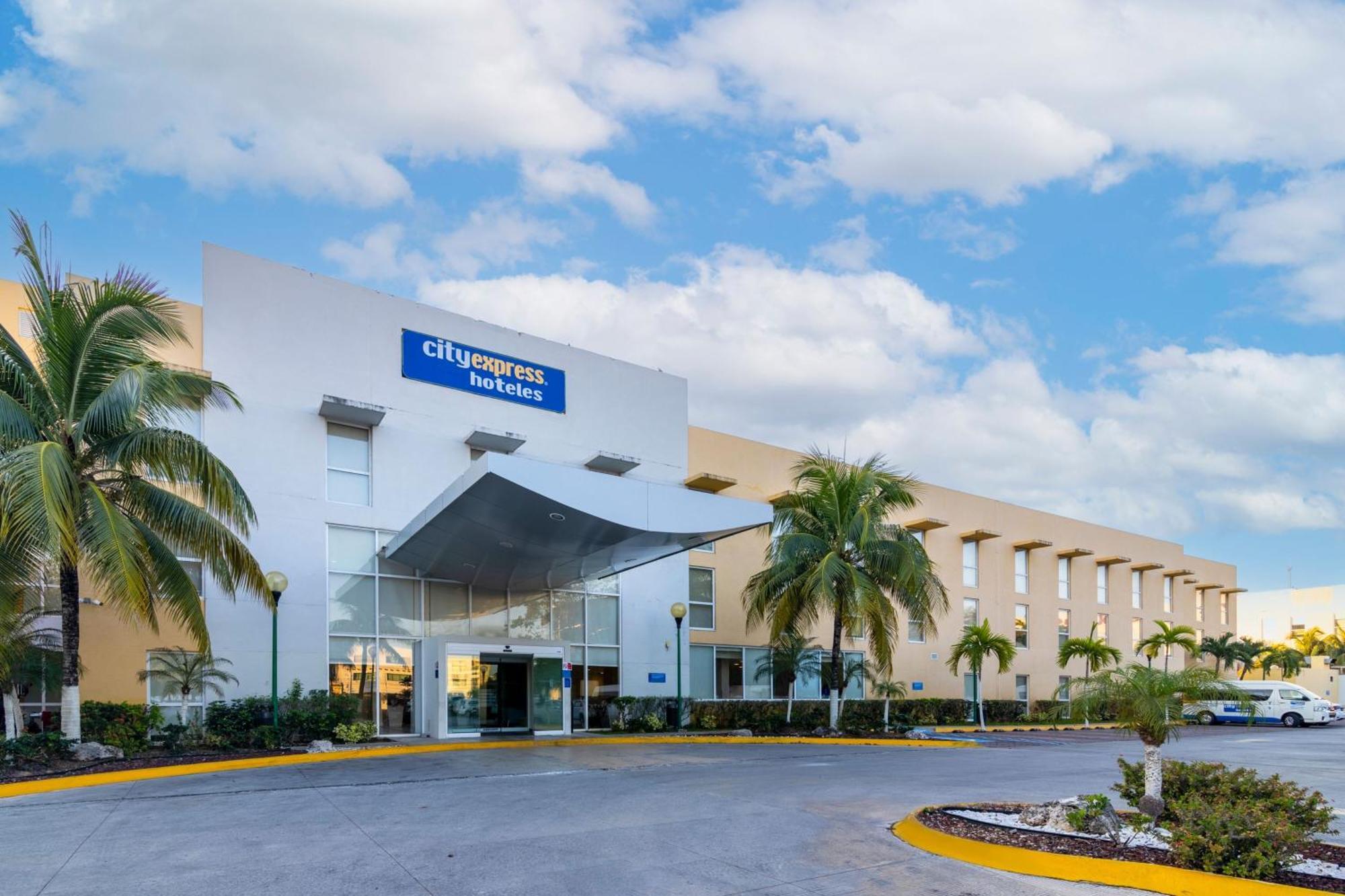 City Express By Marriott Playa Del Carmen Ngoại thất bức ảnh